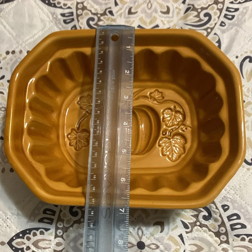 Vintage Pumpkin Mold from Crate & Barrel. Like new.